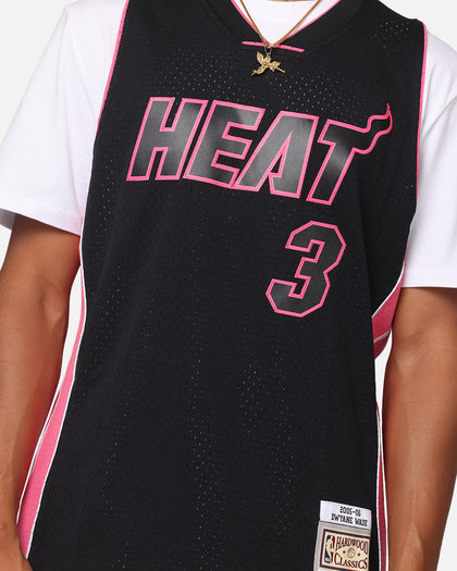 Mitchell & Ness Miami Heat Dwyane Wade 'Volt' 2005 Swing Jersey Black/Pink