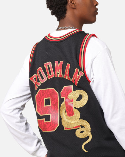 Mitchell & Ness Chicago Bulls Dennis Rodman 1997 Swingman Jersey Black/Gold