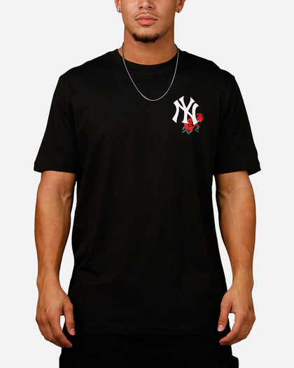 New Era New York Yankees Rose T-Shirt Black/Red