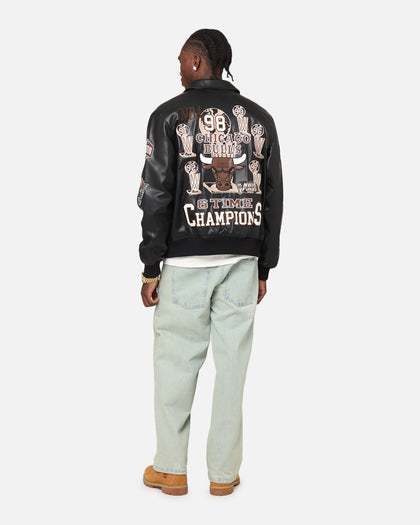 Mitchell & Ness Chicago Bulls 6 Time Jacket Black