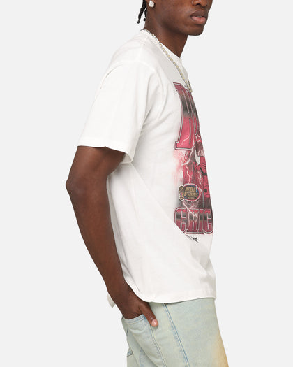 Mitchell & Ness Chicago Bulls City Strike T-Shirt Vintage White