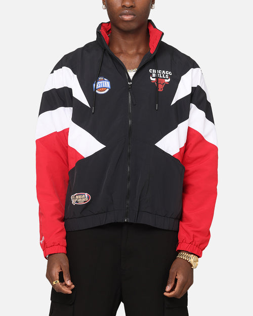 Mitchell & Ness Chicago Bulls Spray Jacket Black/Red