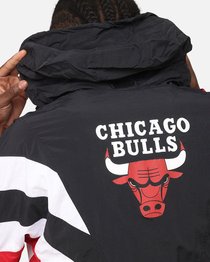 Mitchell & Ness Chicago Bulls Spray Jacket Black/Red