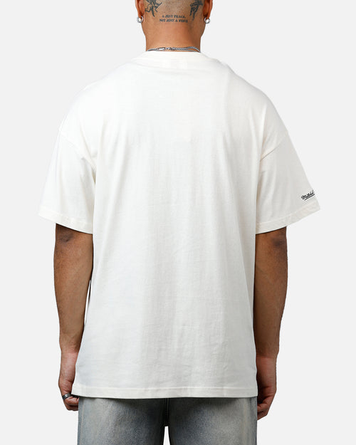 Mitchell & Ness Las Vegas Raiders Bo Jackson T-Shirt Unbleached