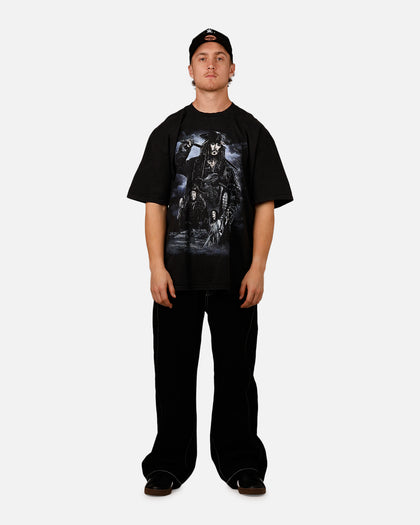 Goat Crew Disney Pirates Of The Caribbean Pirates Group Heavy T-Shirt Vintage Black