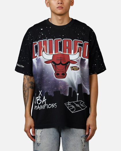Mitchell & Ness Chicago Bulls Skyline T-Shirt Faded Black