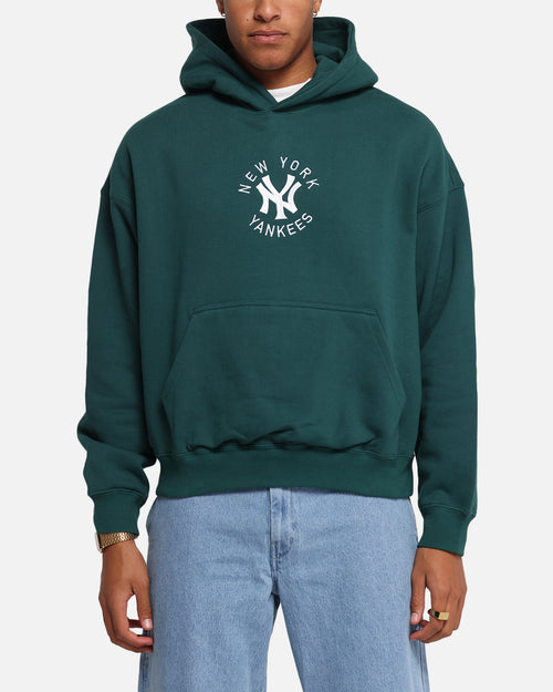 Majestic Athletic New York Yankees Mid Crest Boxy Hoodie Emerald