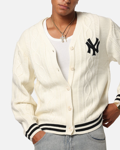 Majestic Athletic New York Yankees Boxy Cardigan Vintage White