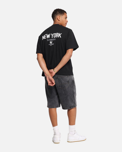 Majestic Athletic New York Yankees Script Boxy T-Shirt Black