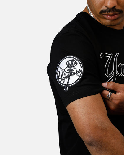 Pro Standard New York Yankees Chenille T-Shirt Black