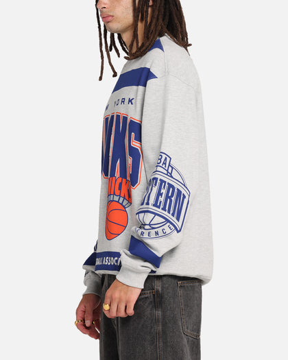 Mitchell & Ness New York Knicks Letterform Crewneck Grey Marle/Official Team Color