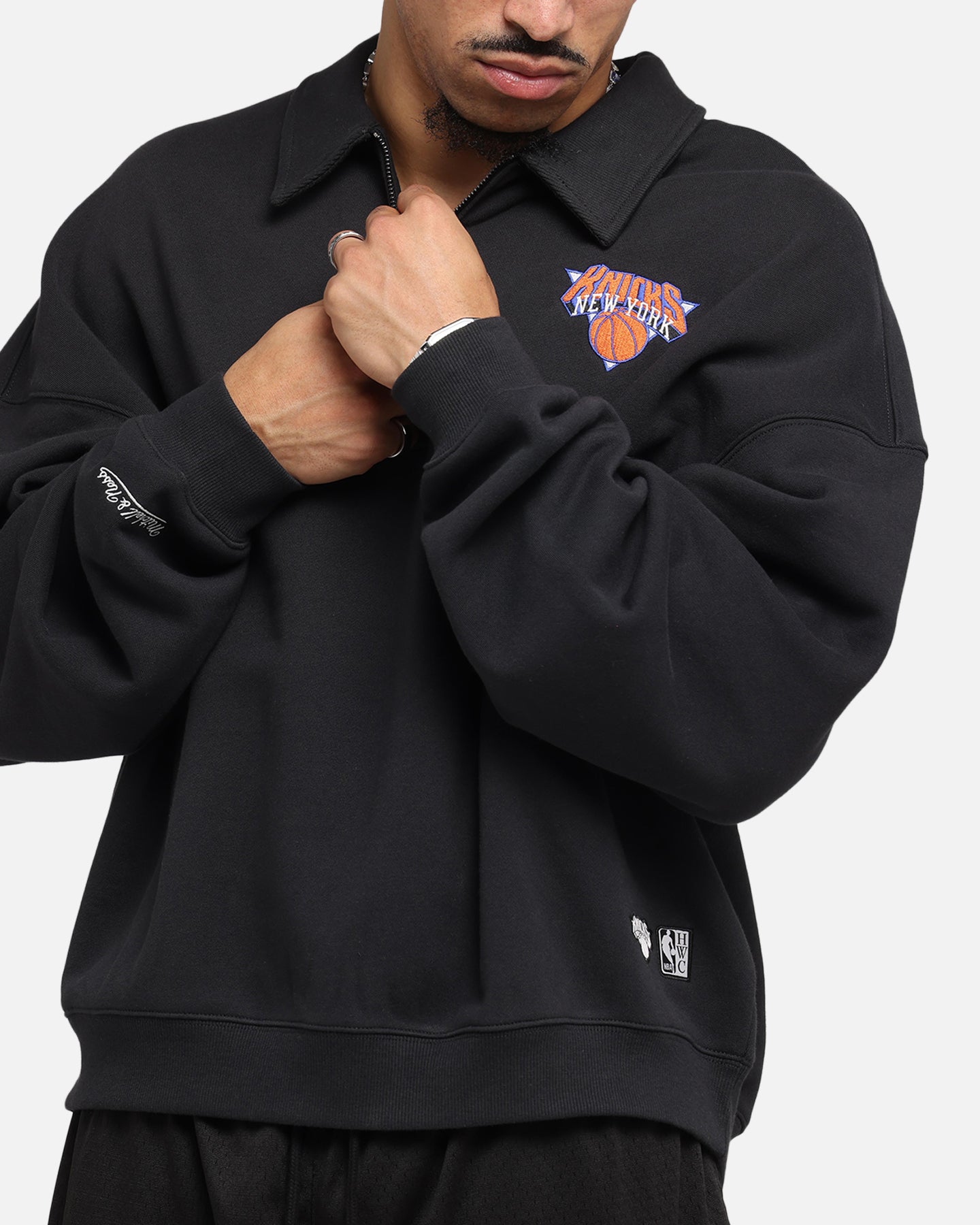Mitchell & Ness New York Knicks Boxy Quarter Zip Crewneck Faded