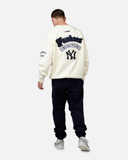 Pro Standard New York Yankees Best Of Crewneck Eggshell