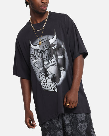 Mitchell & Ness Chicago Bulls 4-Time Champions T-Shirt Overdyed Black