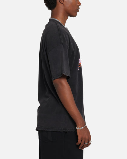 73Studio X Cartoon Network Courage The Cowardly Dog Grail Vintage T-Shirt Black Acidwash