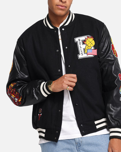 Mitchell & Ness Chicago Bulls Ignite Champions Varsity Jacket Black