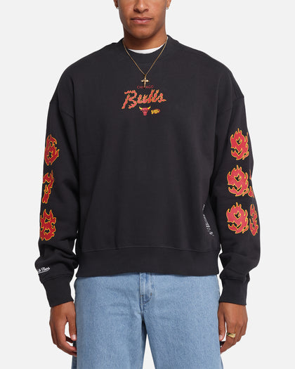 Mitchell & Ness Chicago Bulls Up In Flames Crewneck Faded Black
