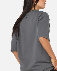 Jordan Brand Sneaker Patch Crewneck T-Shirt Black/Grey