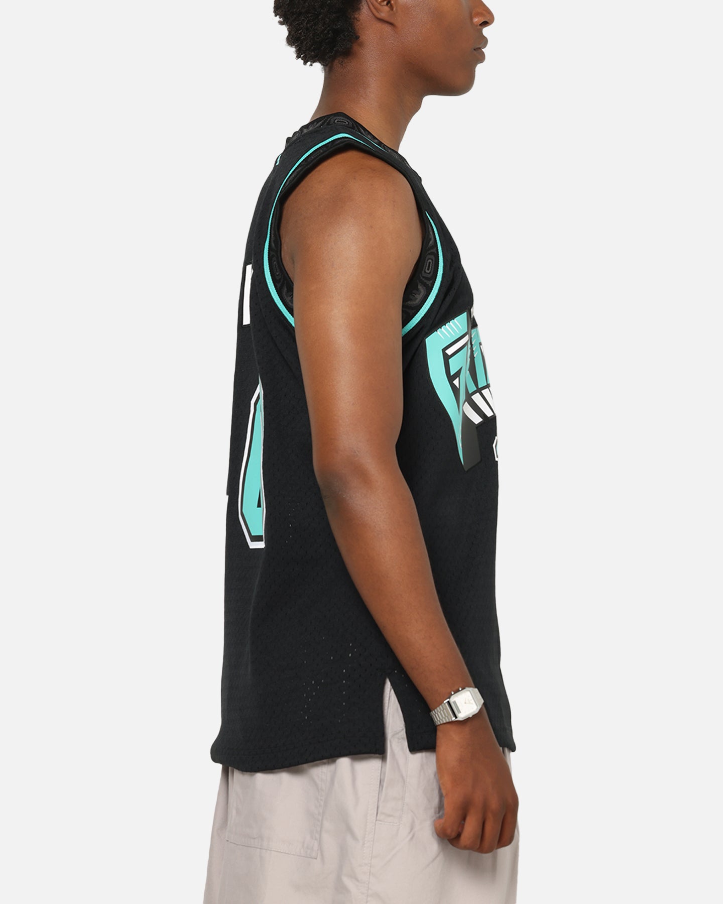 Mitchell & Ness Vancouver Grizzlies Mike Bibby 'Cool Blue' Swing