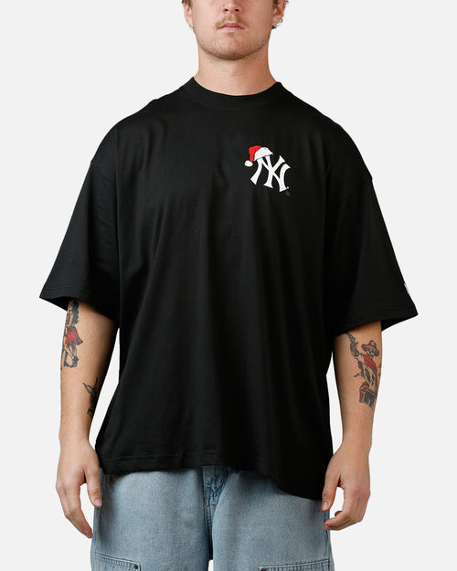 New Era New York Yankees 'All I Want For Christmas' Santa T-Shirt Black