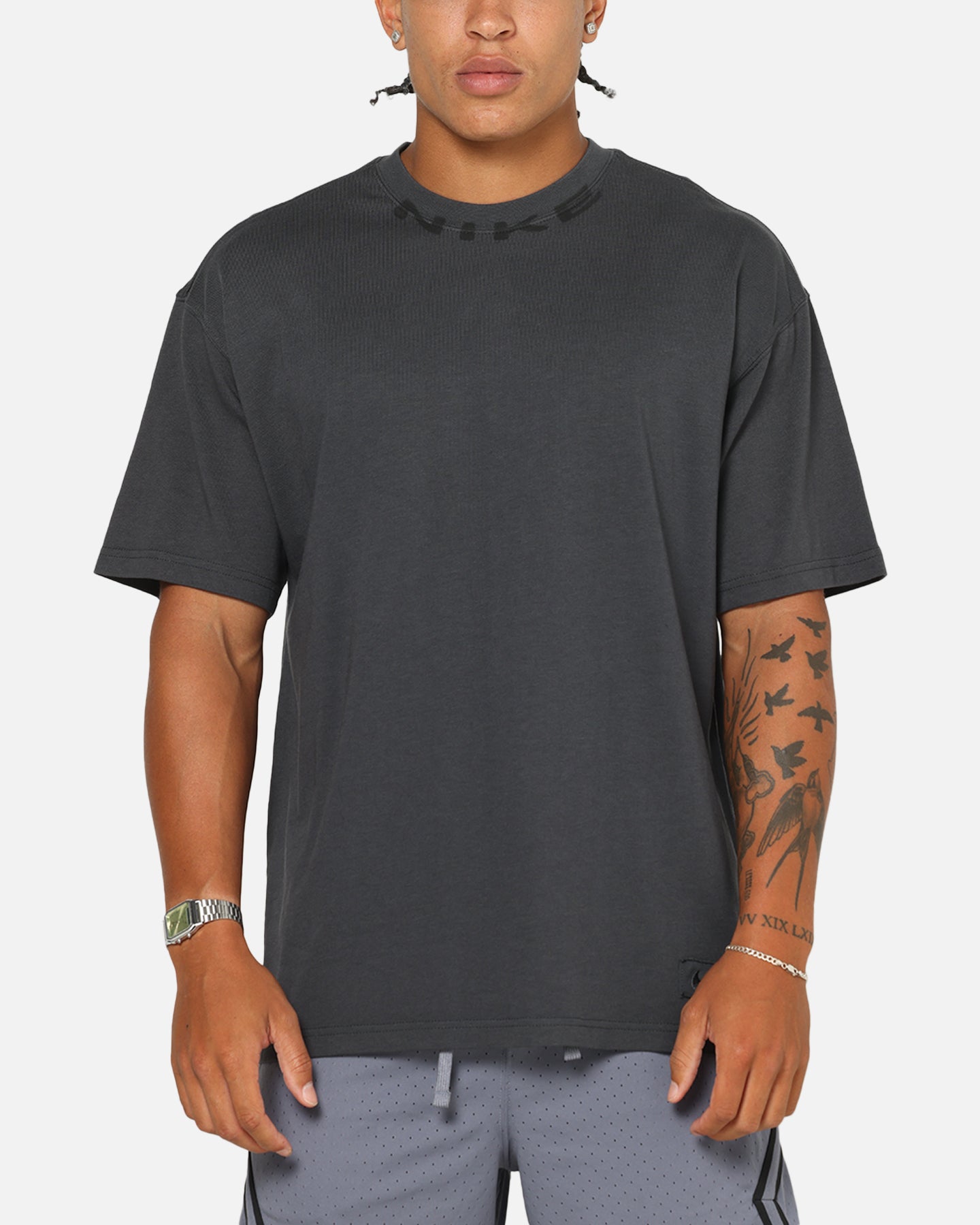 nike black collar t shirt