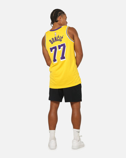 Nike Luka Doncic Los Angeles Lakers #77 Icon Edition 2022/23 Nike Dri-Fit NBA Swingman Jersey Amarillo/Doncic