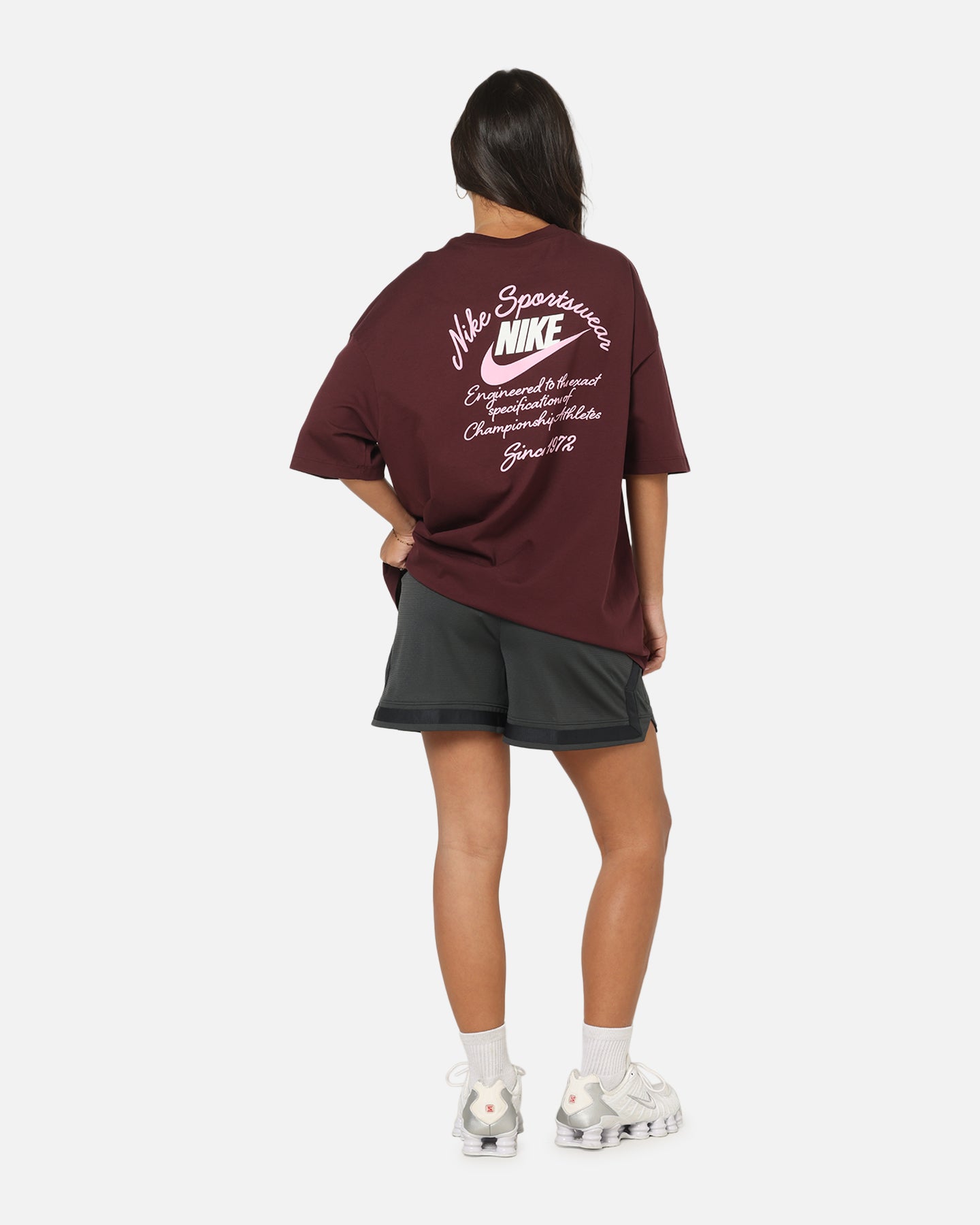 burgundy nike womens clothes