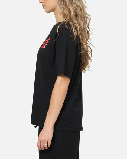 Jordan Women's Flight Graphic Kiss T-Shirt Black/White