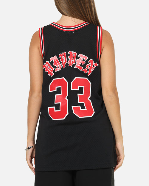 Mitchell & Ness Chicago Bulls Scottie Pippen Gothic Swing Jersey Black