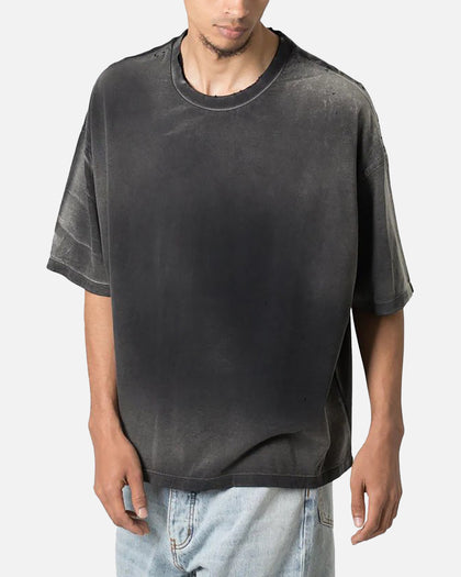 MNML Sun Burned Distressed Pocket T-Shirt Vintage Black