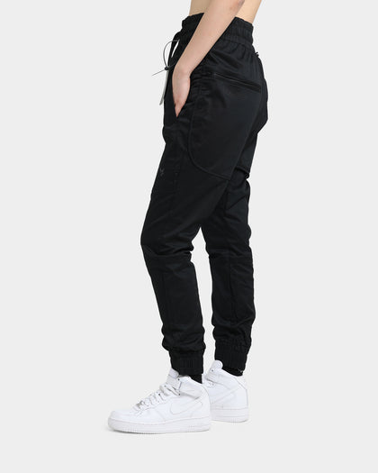 The Anti-Order Component Sneaker Jogger Black