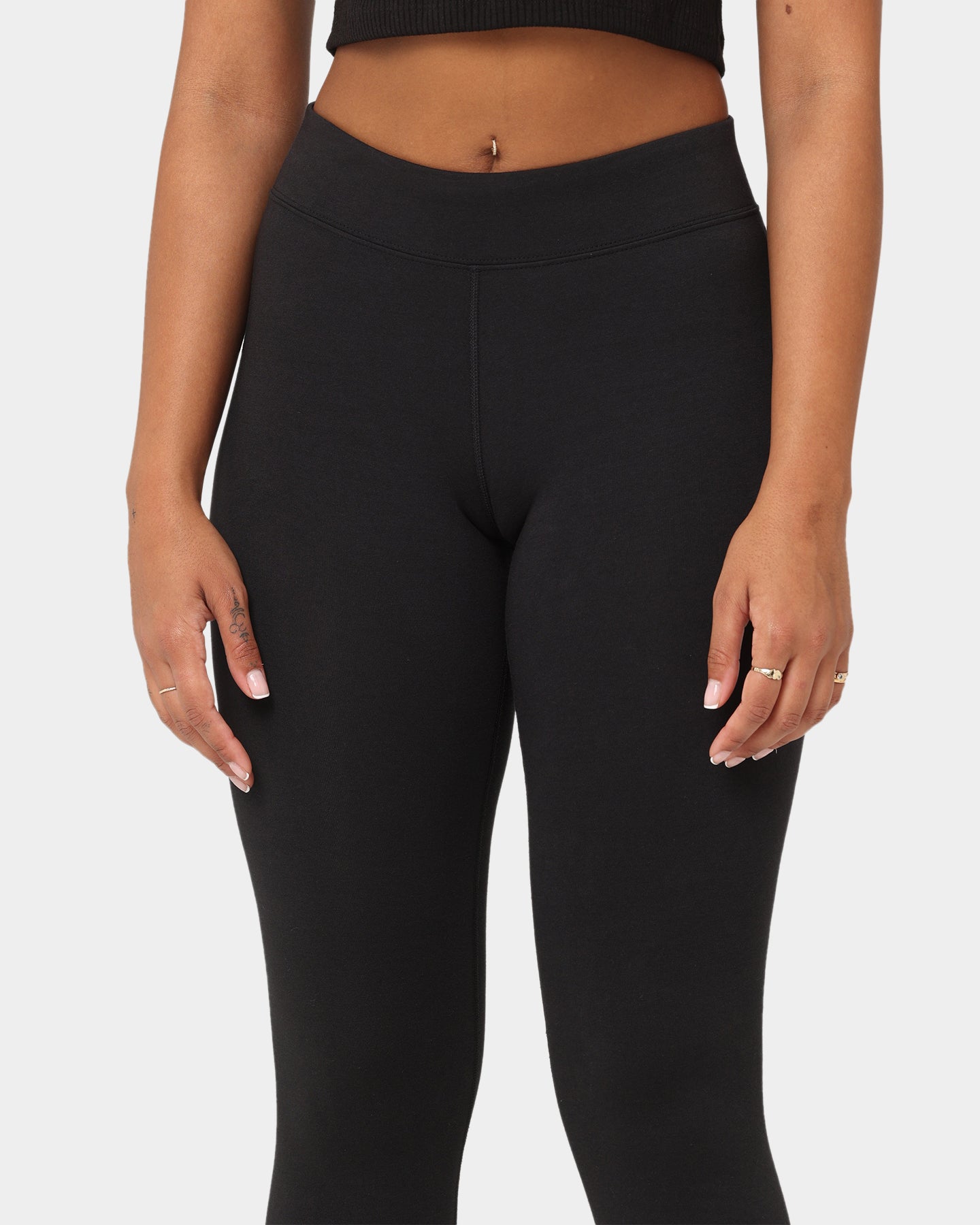 nike sportswear women's essential leggings