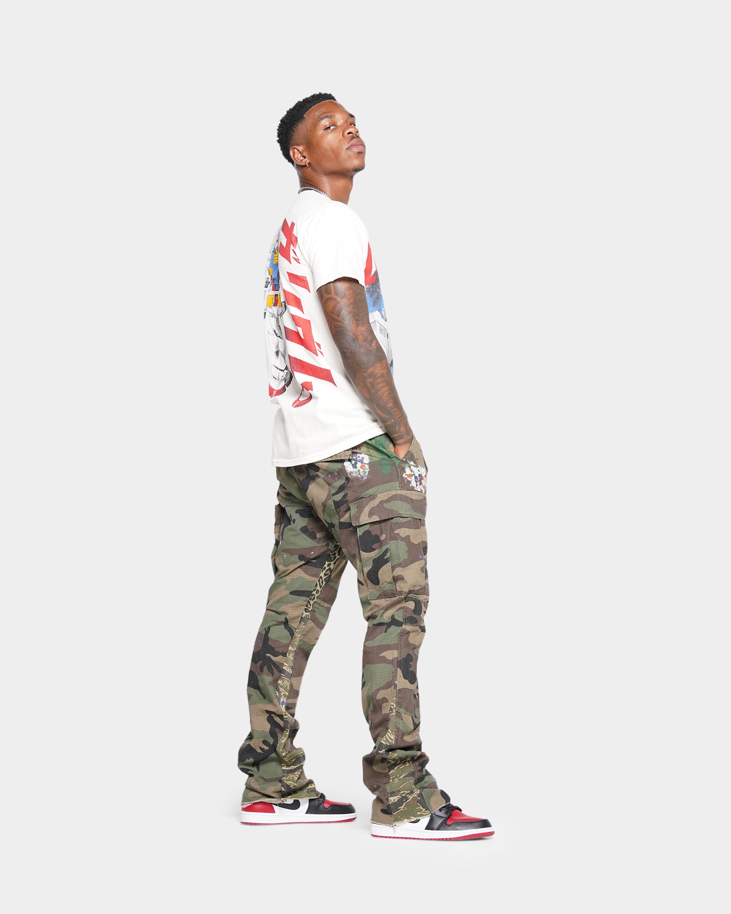 MNML Bootcut Contrast Cargo Pants Camo | Culture Kings