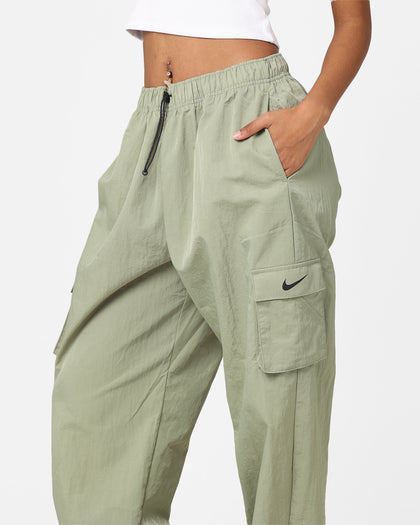 Nike Women's Sportswear Essential High-Rise Woven Cargo Pants Oil Green/Black