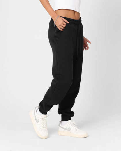Nike Women's Sportswear Tech Fleece High Rise Joggers Black/Black