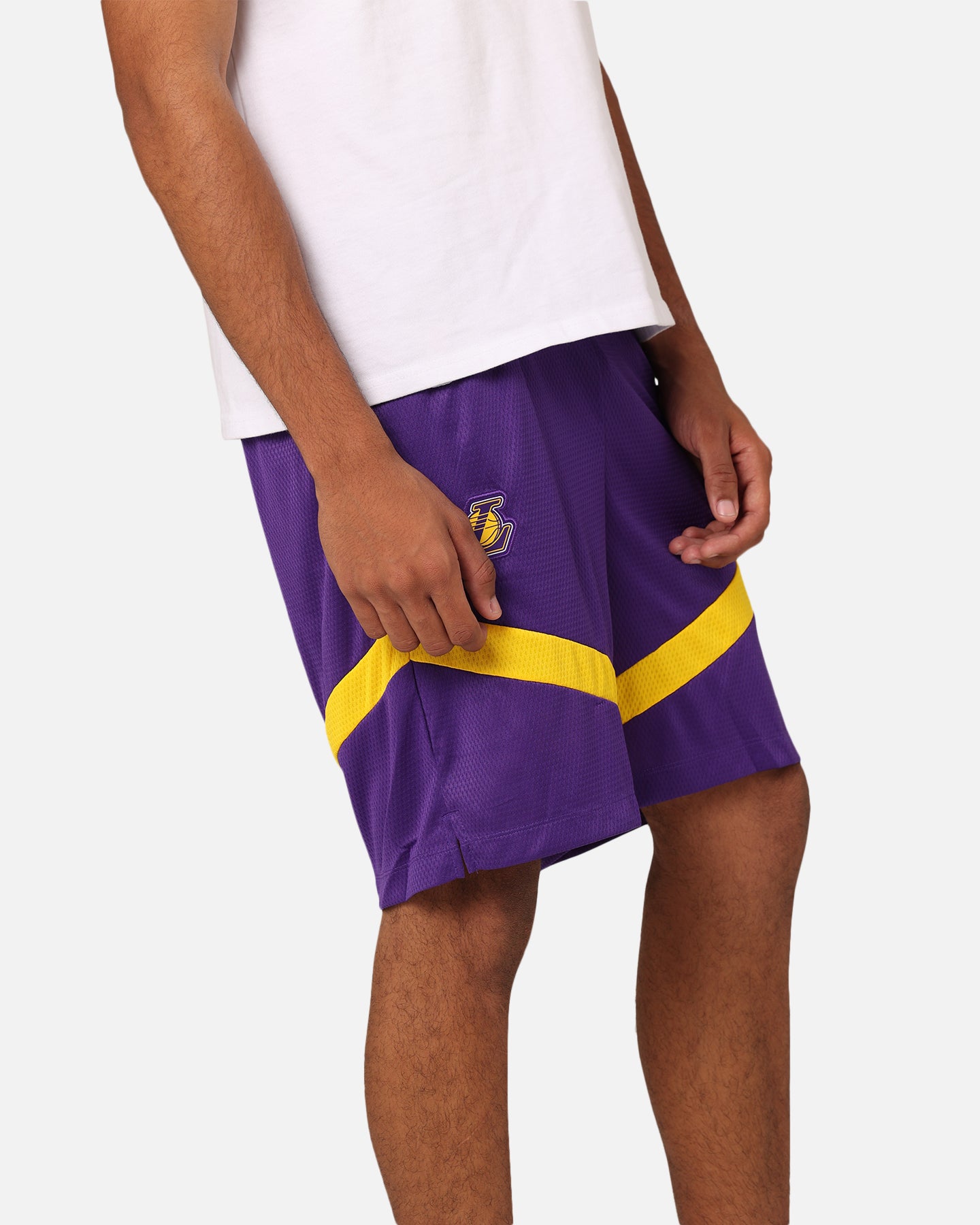 nike lakers practice shorts