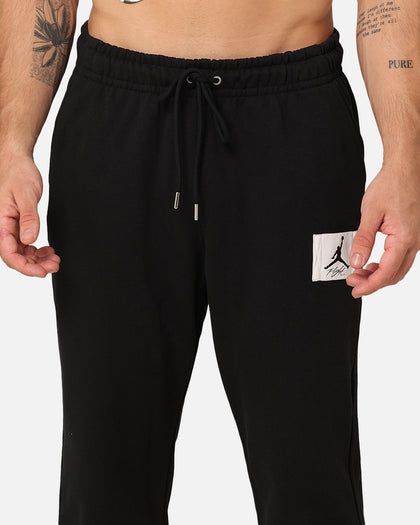 Jordan Essentials Statement Flight Fleece Sweatpants Black/Sail