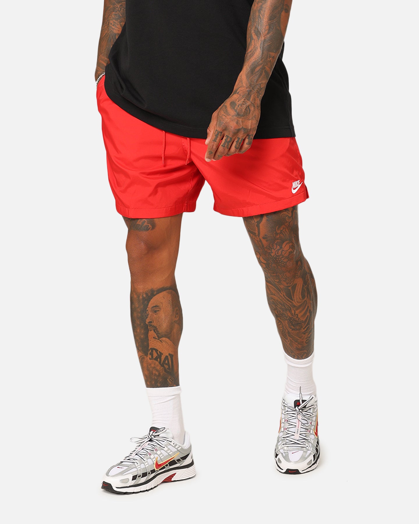 nike club essentials woven shorts in red
