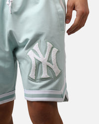 New Era New York Yankees 'Logo Select Mint' Shorts Mint/White