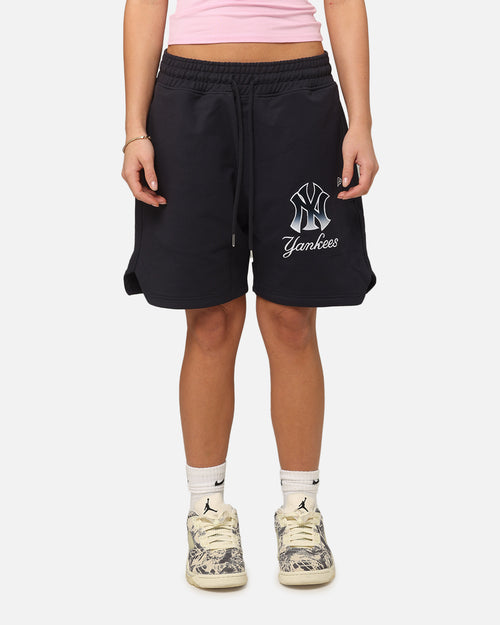 New Era New York Yankees Higher Fade Shorts Black