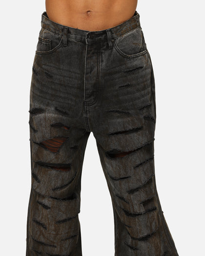 MNML Ultra Baggy Thrashed Denim Jeans Black