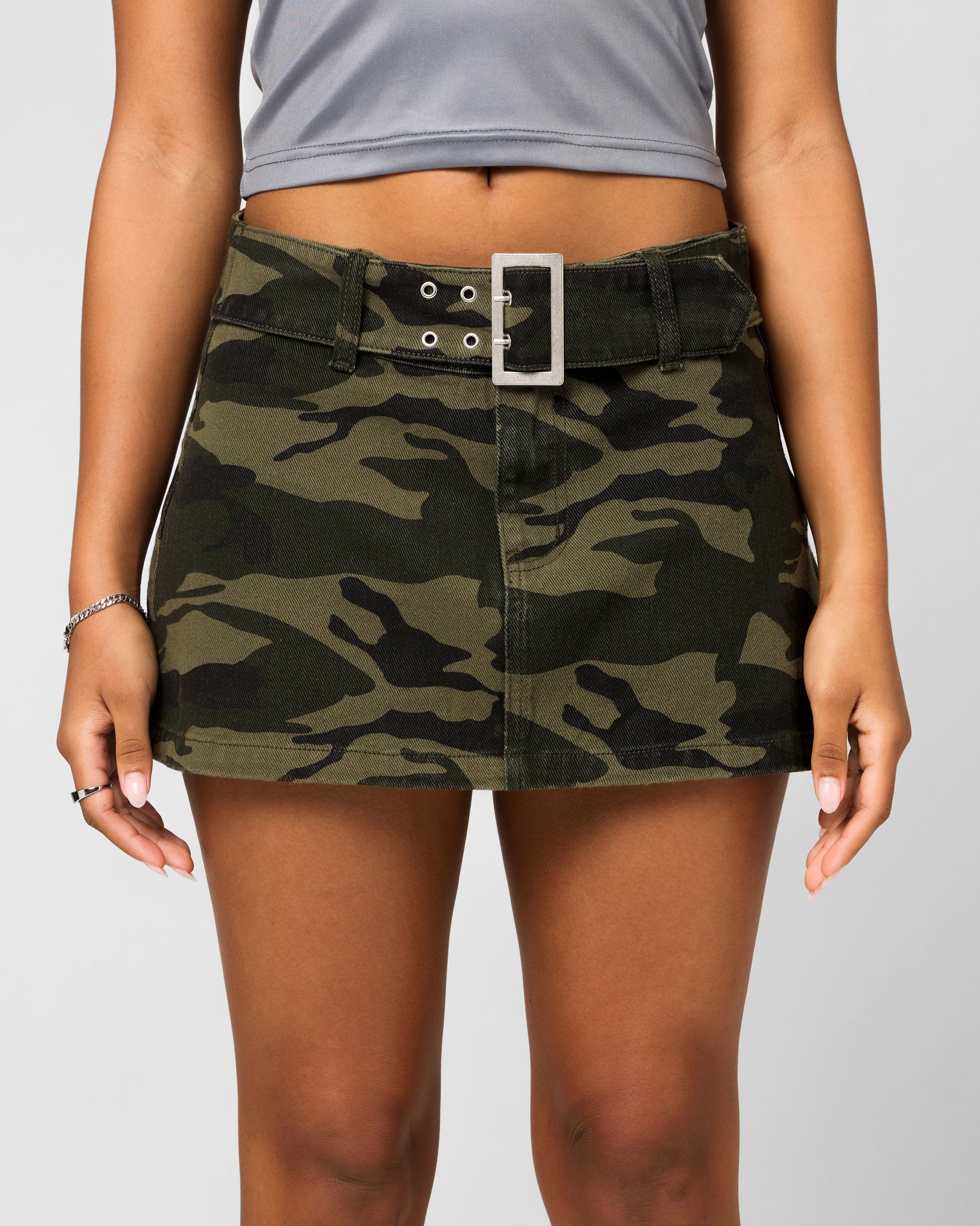 Denim Express Camo Skirt EUC Express Women's Denim Camo Mini Skirt