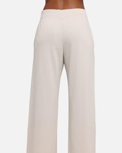 Nike Women's Sportswear Phoenix Fleece High Waisted Wide Leg Sweat Pants Lt Orewood Brown/Sail