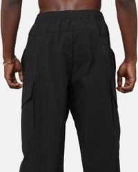 adidas x Mercedes-AMG PETRONAS Formula One F1 2025 Mechanics Joggers Black/White