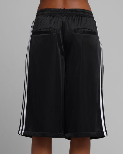 Loiter Track 3 Quarter Shorts Black
