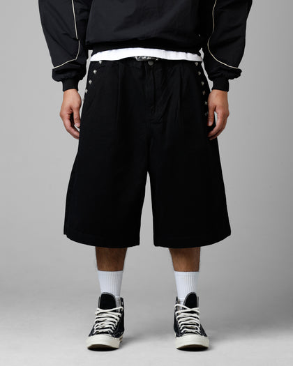 Loiter 3 Quarter Shorts Black