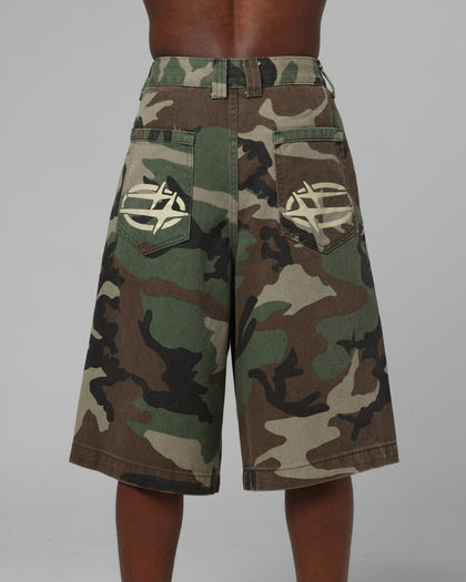 Loiter 3 Quarter Shorts Woodland Camo