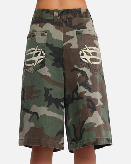 Loiter 3 Quarter Shorts Woodland Camo
