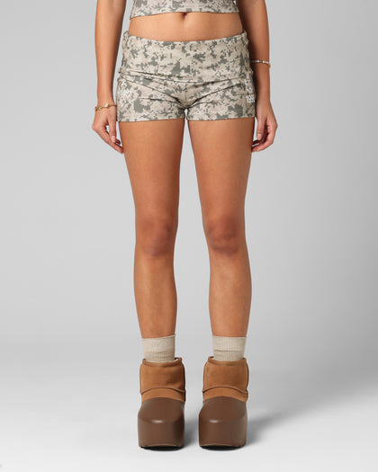 Loiter Women's Bullrush Shorts Digi Camo