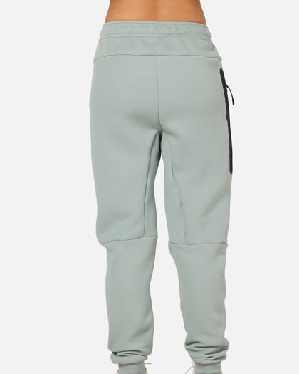 Nike Sportswear Tech Fleece Joggers Dusty Sage